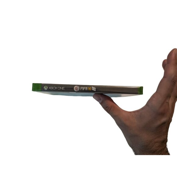 FIFA 16 Microsoft Xbox One Video Game Ultimate Team Legends Exclusive New Sealed - Picture 7 of 8